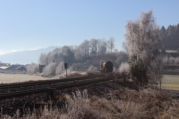 Tankzug Richtung Schwandorf in Kothmaißling