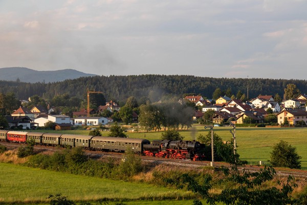 Dampfsonderzug in Kothmaißling